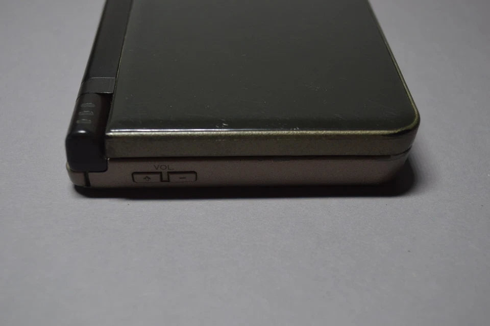 Nintendo DSi XL Konsole Gebraucht Akzeptabler Zustand dunkelbraun